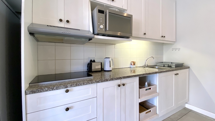 2 Bedroom Property for Sale in Elands Bay Western Cape